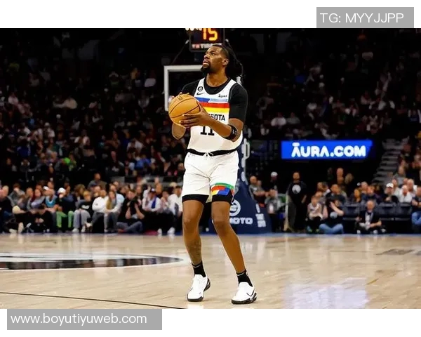 里德表示将与年轻球员同场竞技并愿意承担老将责任转型为教练角色 里德表示将与年轻球员同场竞技并愿意承担老将责任转型为教练角色